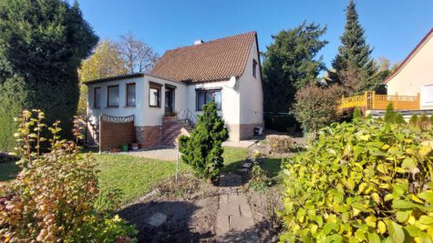 Idyllisches Einfamilienhaus im Krumbholz!, 06406 Bernburg, Wohnung