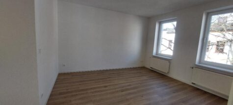 renovierte 2 Raumwohnung zentrumsnah, 06406 Bernburg, Etagenwohnung