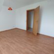 Dachgeschoss-Wohnung in Nienburg zu vermieten - Schlafzimmer