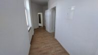 bezugsfertige 3- Raum Wohnung - Flur