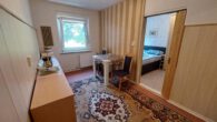 Schönes Haus mit kleinem Grundstück! - Zimmer OG